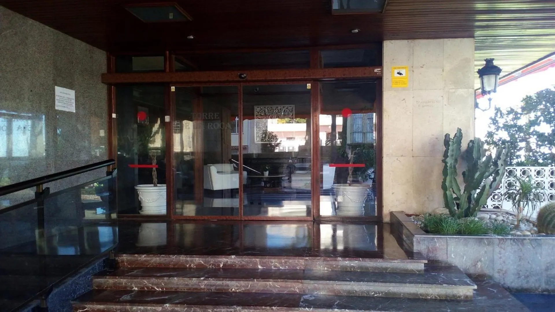 Apartamento La Roca Rental, Bungalow A Pie De Playa 托雷莫利诺斯 公寓